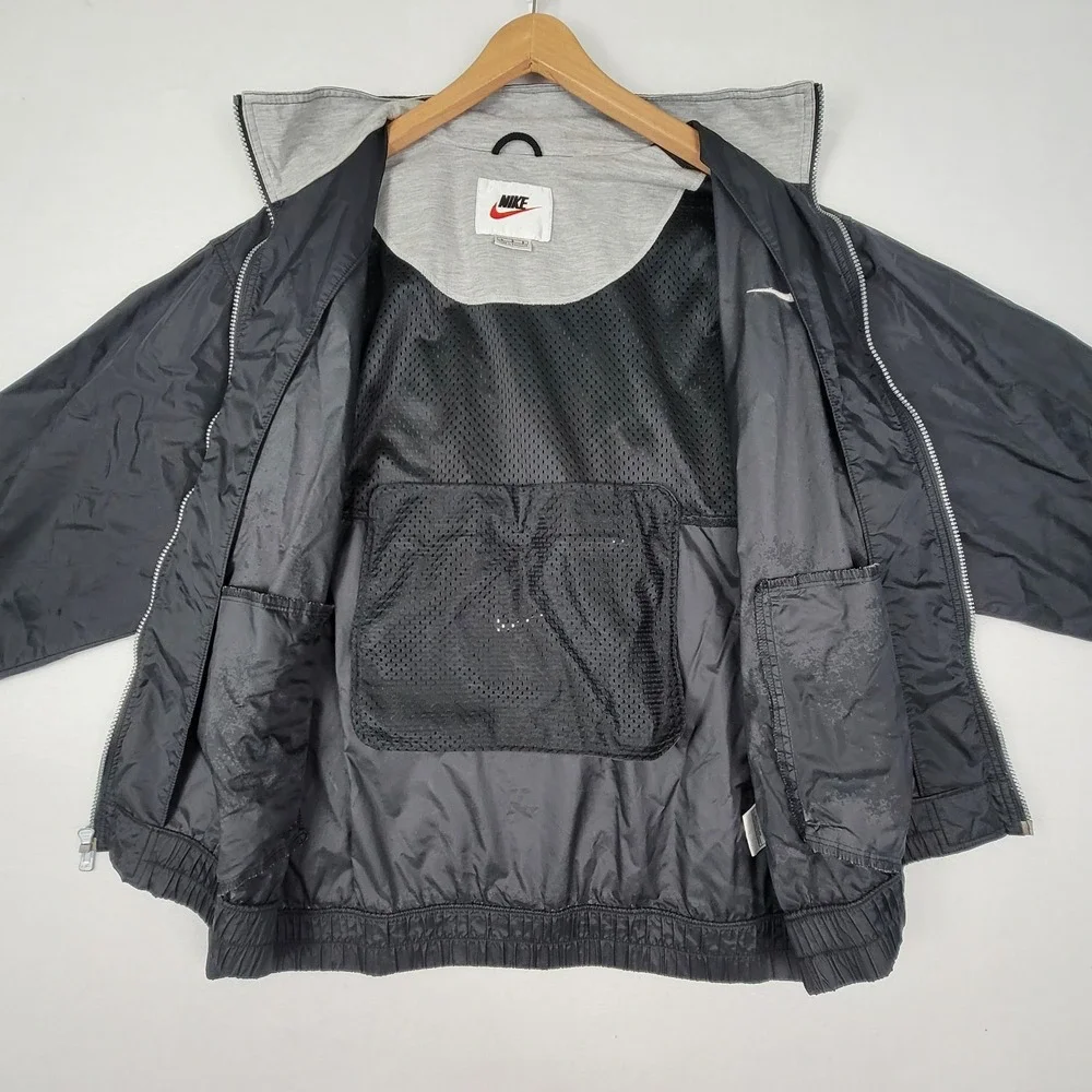 NIKE BLACK FULL ZIP WINDBREAKER LIGHTWEIGHT ATHLETIC JACKET MEN'S LARGE SWOOSH - Picture 11 of 16